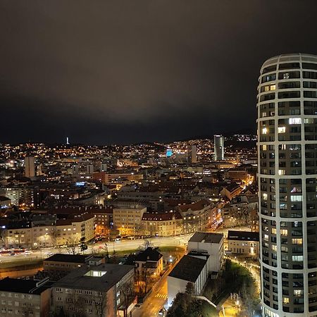 Sag Romantic 22 Floor Panorama City Free Parking Free Wifi Bratislava Eksteriør billede