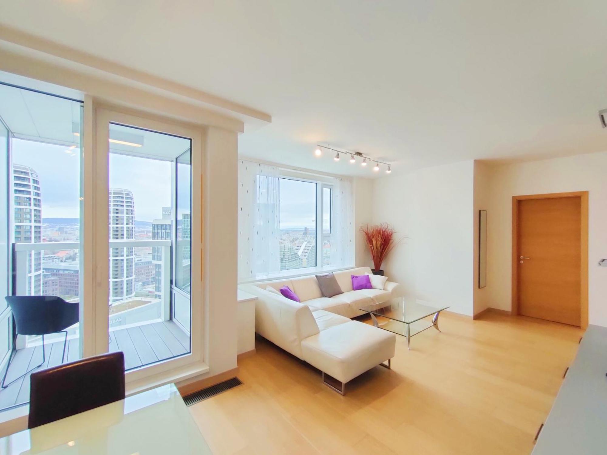 Sag Romantic 22 Floor Panorama City Free Parking Free Wifi Bratislava Eksteriør billede