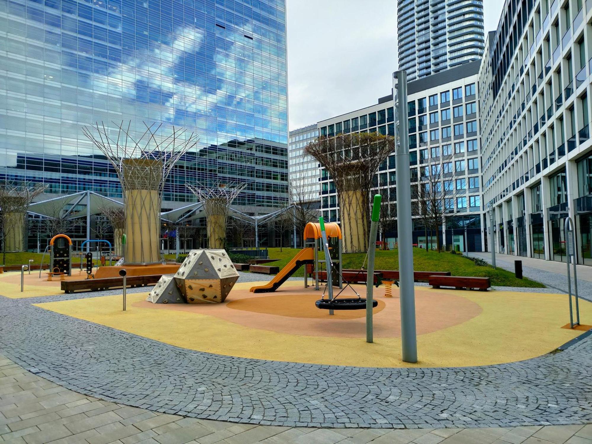 Sag Romantic 22 Floor Panorama City Free Parking Free Wifi Bratislava Eksteriør billede